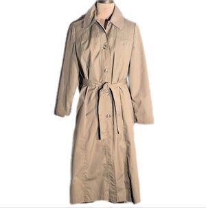 Vintage Trench Coat Raincoat. Removable Lining. Size Small